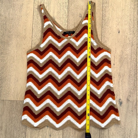 Romeo & Juliet Couture Boho Chevron Crochet Tank Top - Picture 6 of 8
